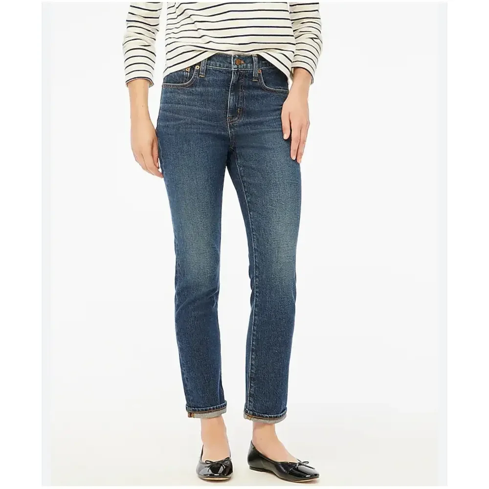 J.Crew Relaxed Boyfriend‎ Jean in Medium Wash Size 28